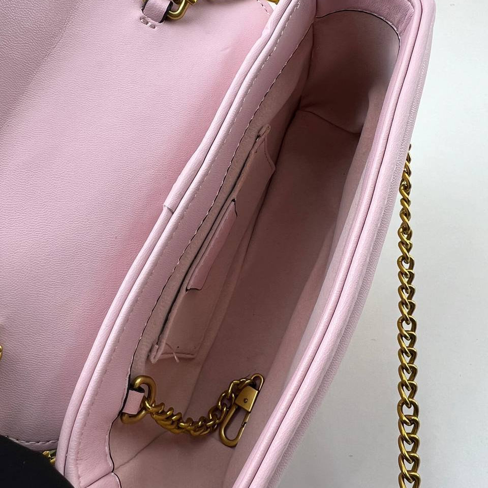 Gucci GG Marmont Quilted Leather Shoulder Bag in Pink