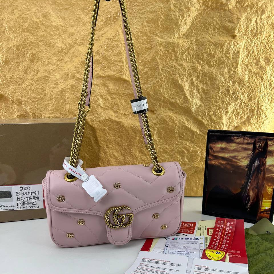 Gucci GG Marmont Quilted Leather Shoulder Bag in Pink