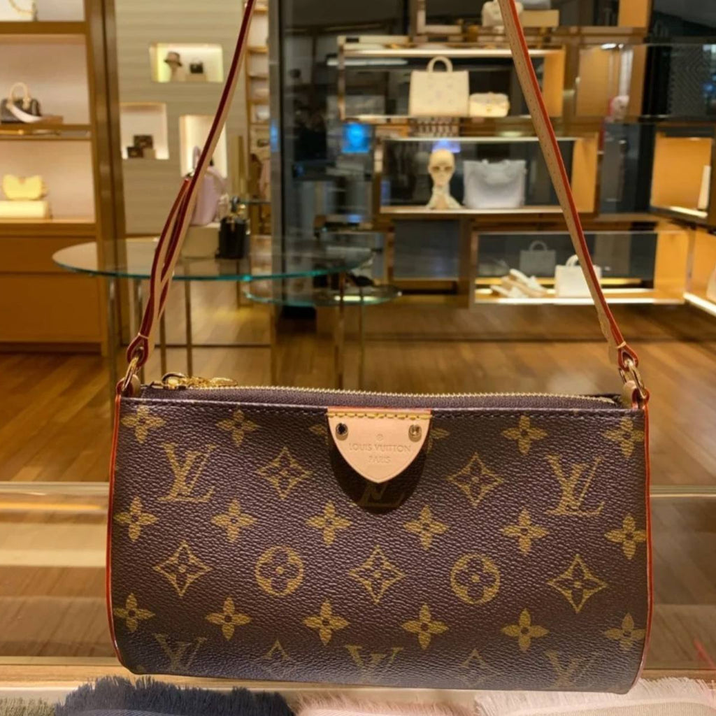 Louis Vuitton Monogram Canvas Pochette with Versatile Strap