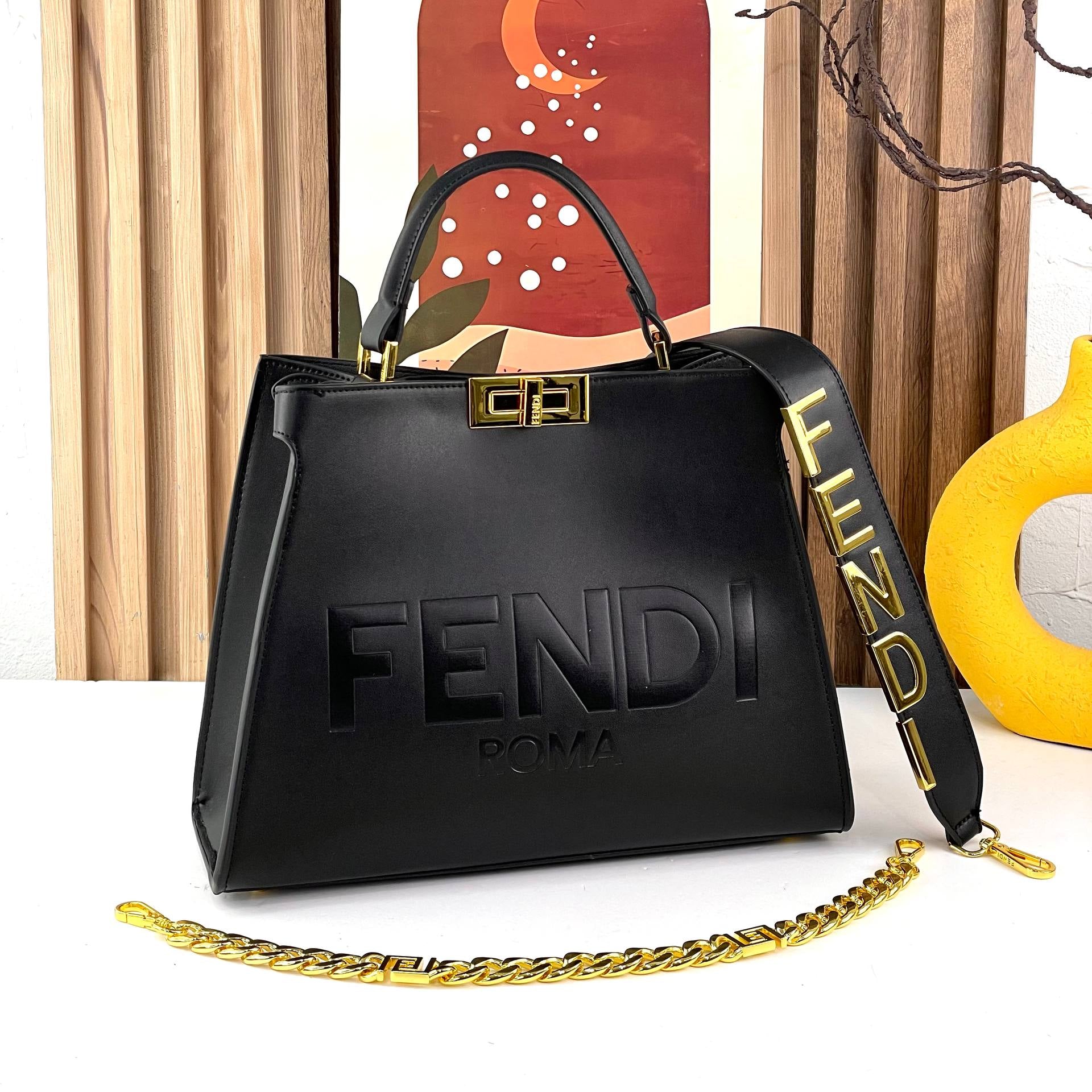 🖤 Fendi Bag: Iconic Style, Timeless Elegance 👜