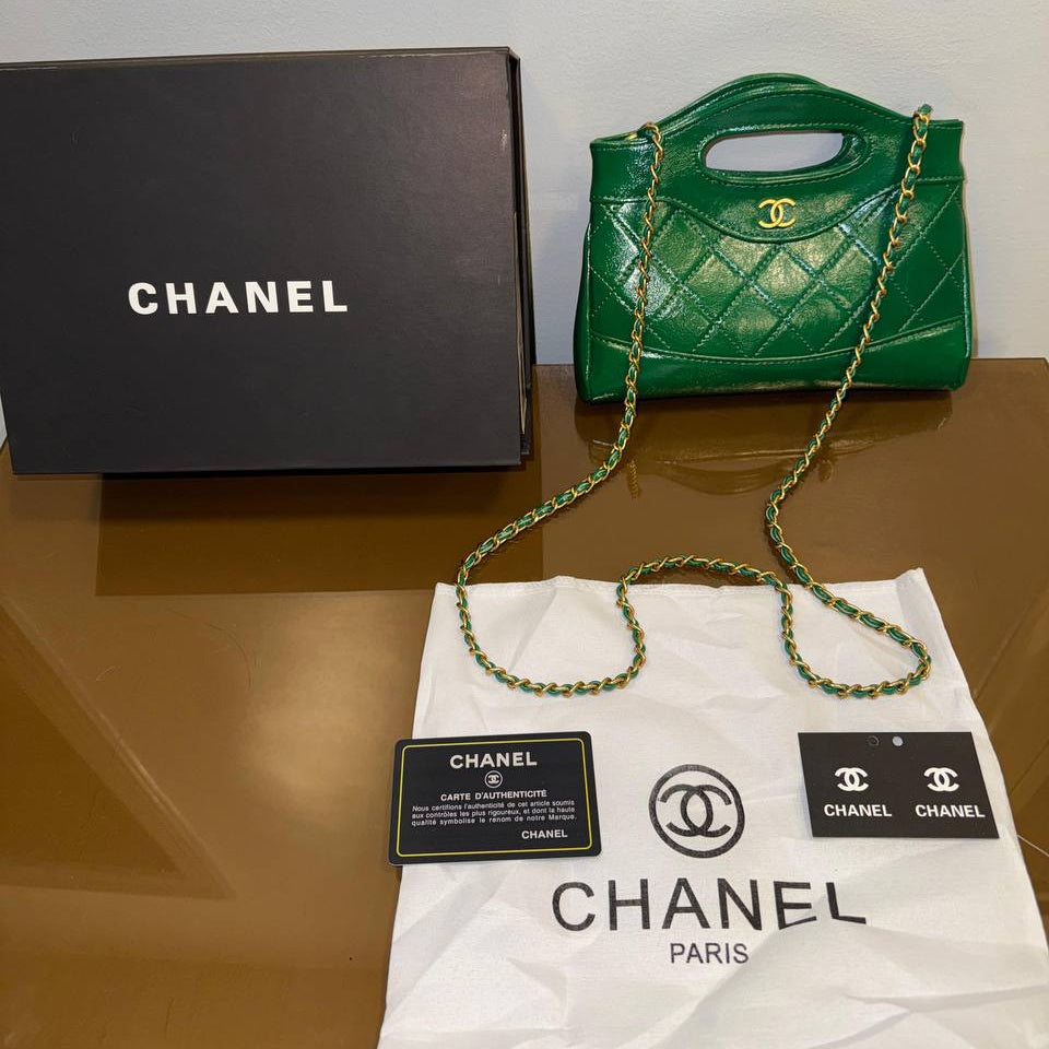 Chanel Tri-Color Flap Bag 💚🖤❤️ With Box