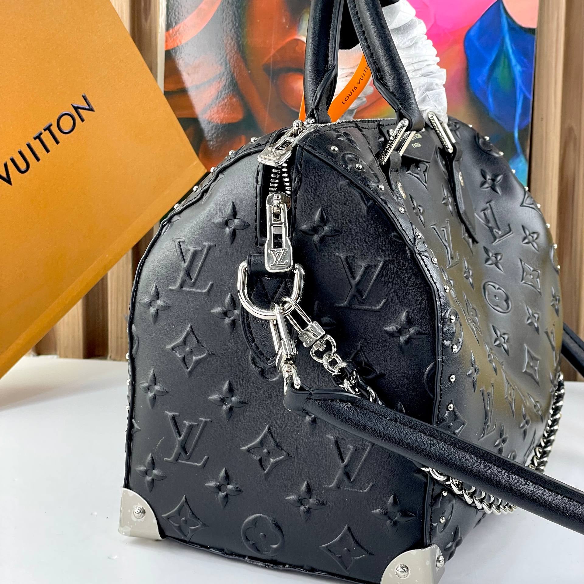 Louis Vuitton Monogram Empreinte Studded Speedy Bandoulière Bag 👜✨🖤