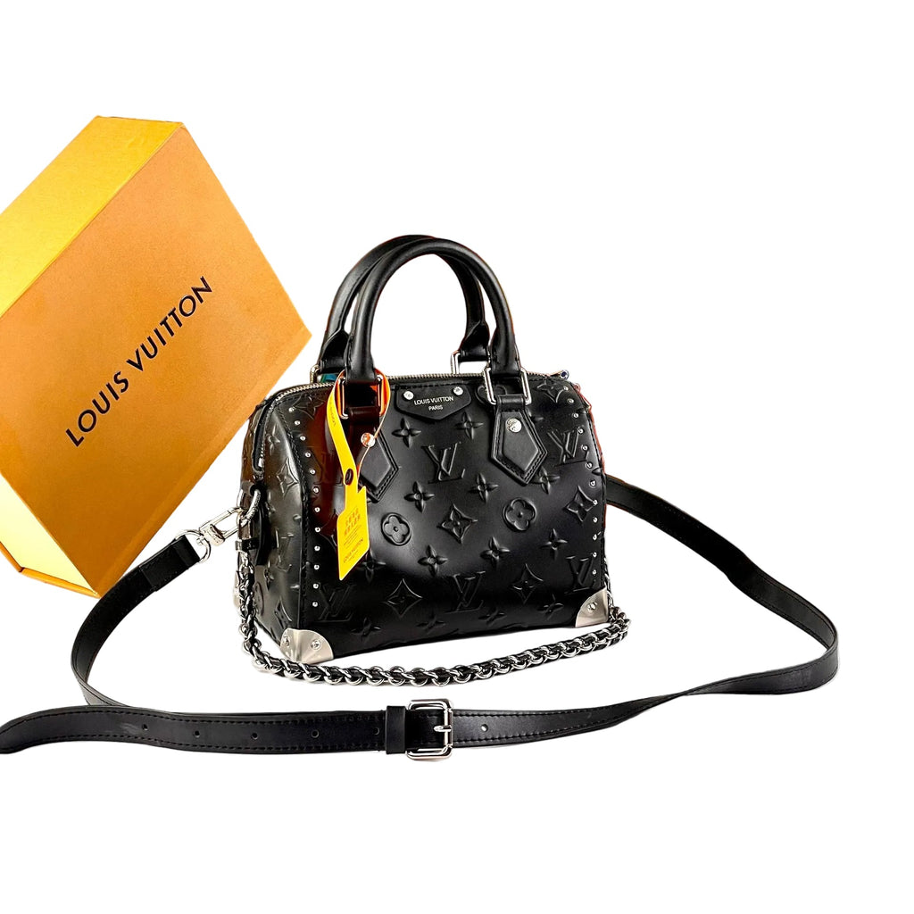Louis Vuitton Monogram Empreinte Studded Speedy Bandoulière Bag 👜✨🖤