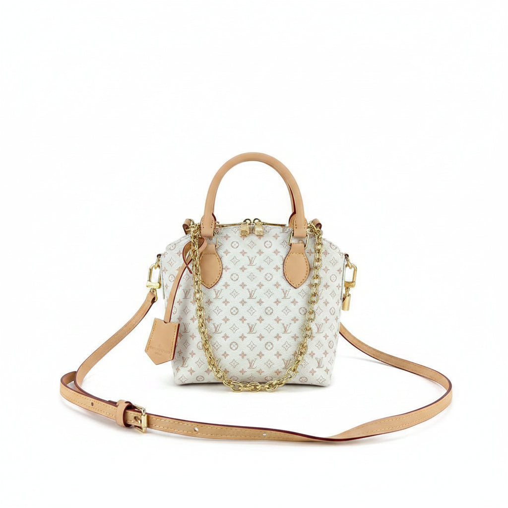 Louis Vuitton Monogram Bag with Gold Chain and Padlock Detail ✨👜