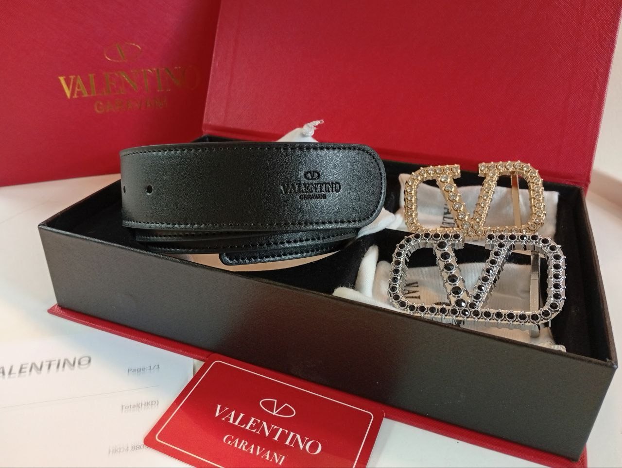 Valentino Garavani Interchangeable Buckle Belt Set in Black ✨🖤