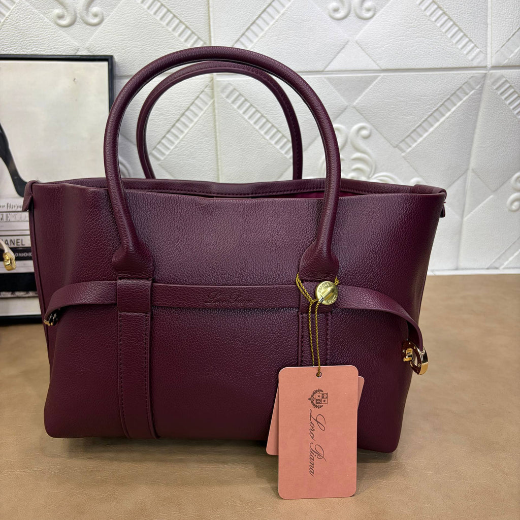 Loro Piana Textured Tote with Gold-Tone Hardware ✨👜