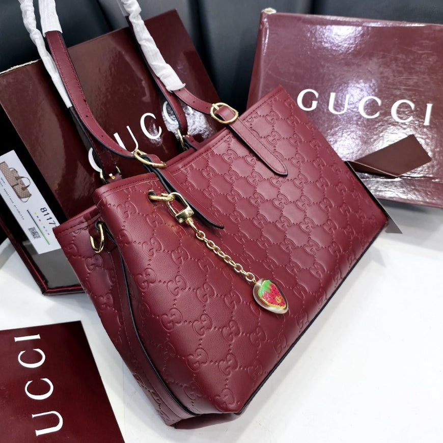 Gucci Mirror Original Embossed PU Leather Handbag 🍓👜