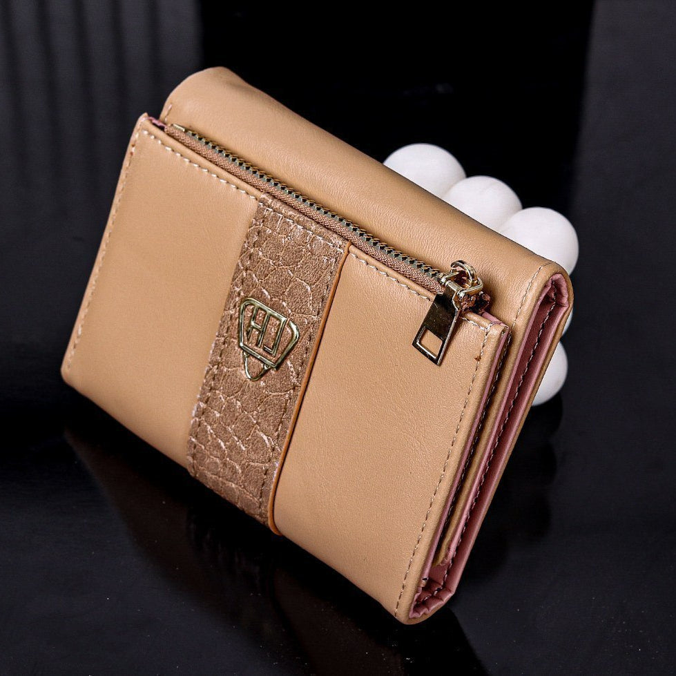 Classic Bi-Fold Wallet 💼 in Brown, Beige, & Black 🖤