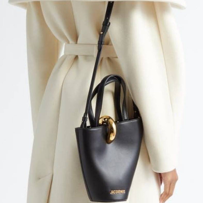 JACQUEMUS: Noir et Terre Bag 🖤🤎 Chic Carryall