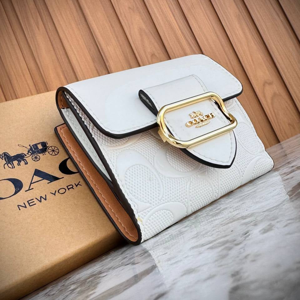 COACH Classic Wallet: Black & White 🖤🤍