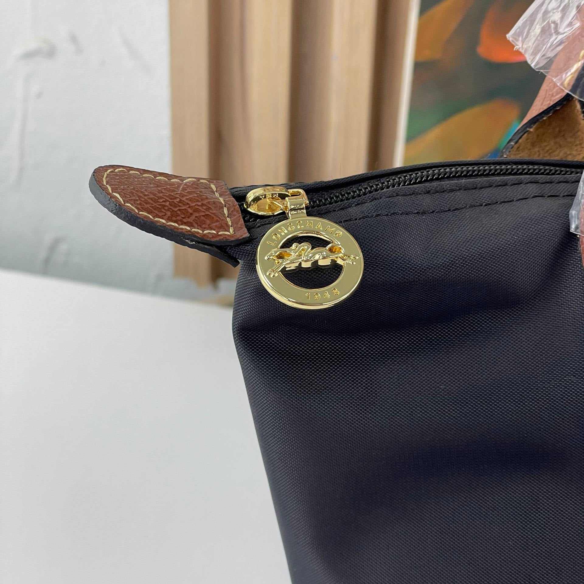 Longchamp Le Pliage Large Shoulder Bag in Navy Blue 👜✨🎨