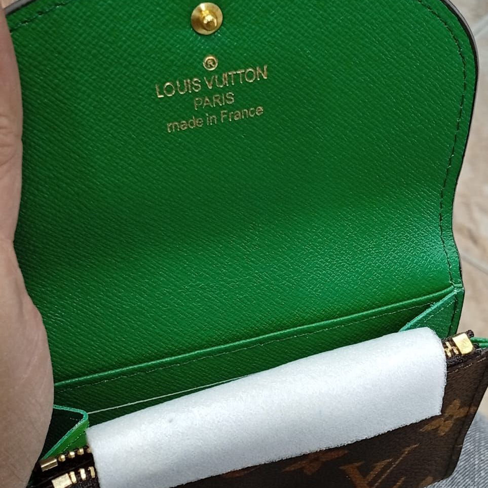 Louis Vuitton Monogram Victorine Wallet with Black Press Stud 👜🤎✨