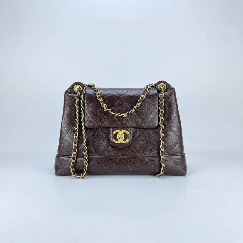 Chanel Quilted Brown Shoulder Bag with Gold-Tone Chain 👜✨