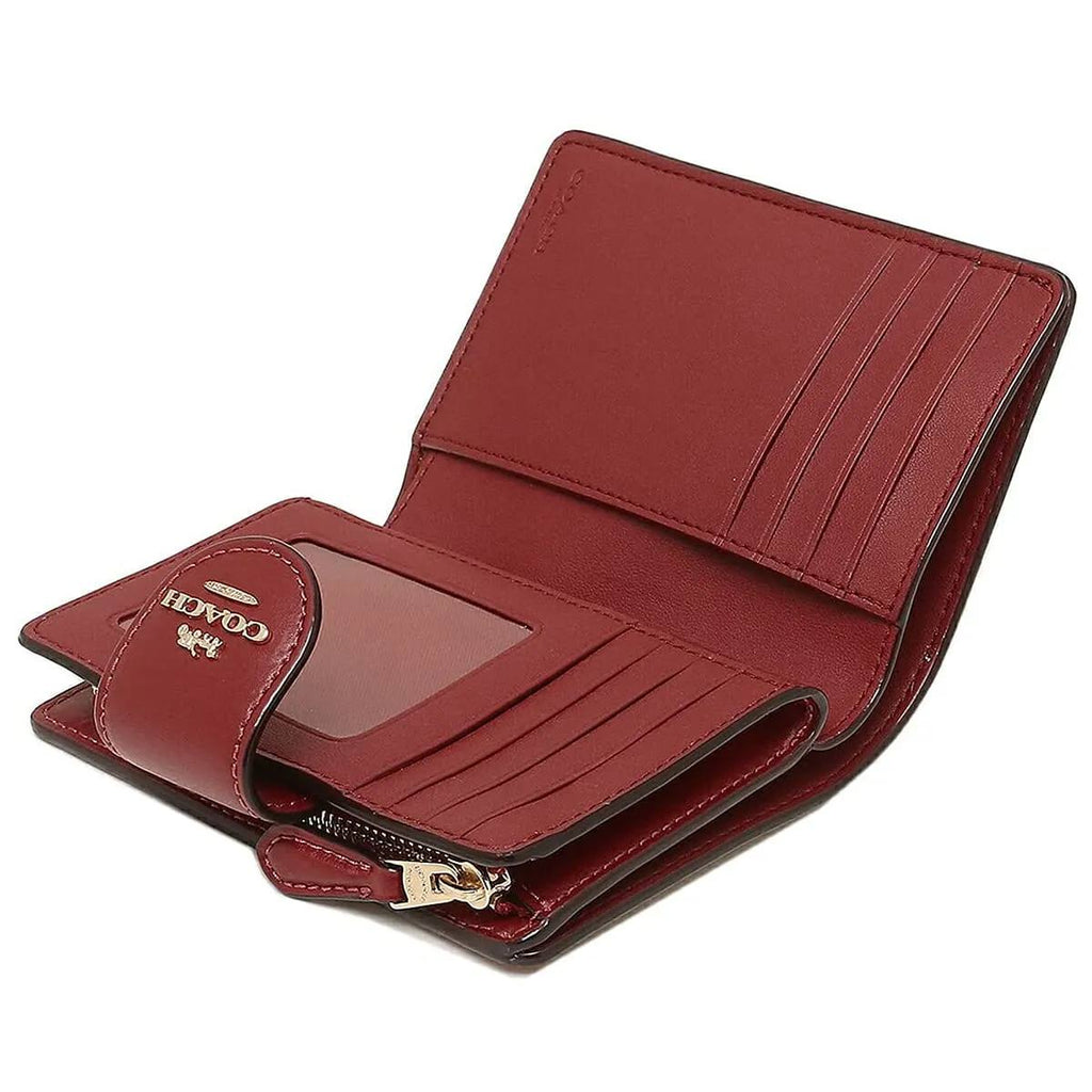Coach Signature Apple Print Medium Corner Zip Wallet 🍎👜