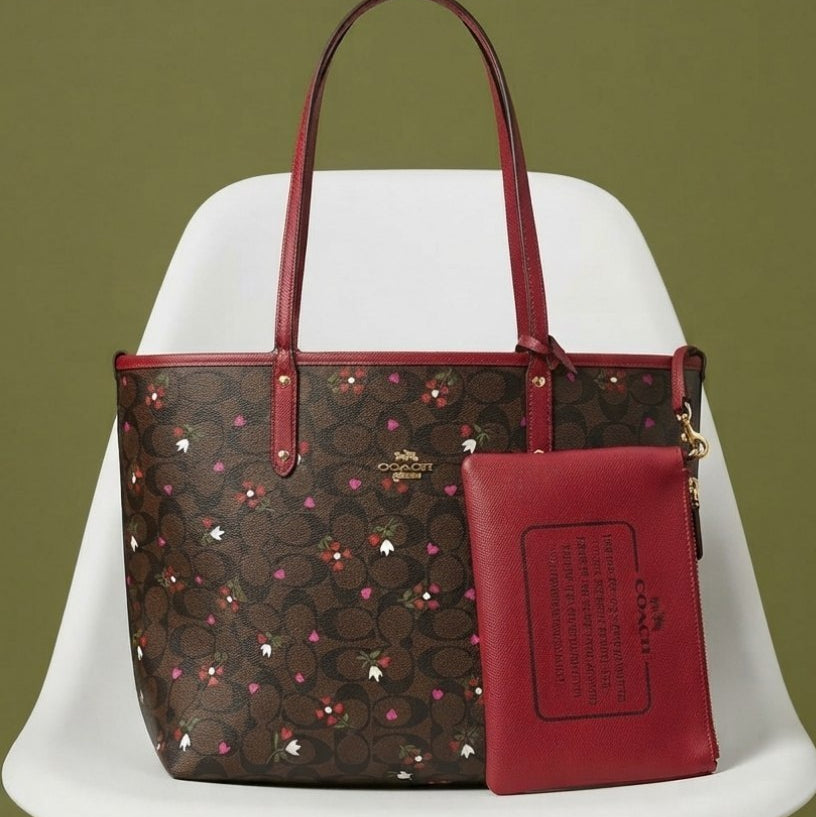 Coach Floral & Heart Print Tote Bag with Matching Pouch 🌸❤️👜