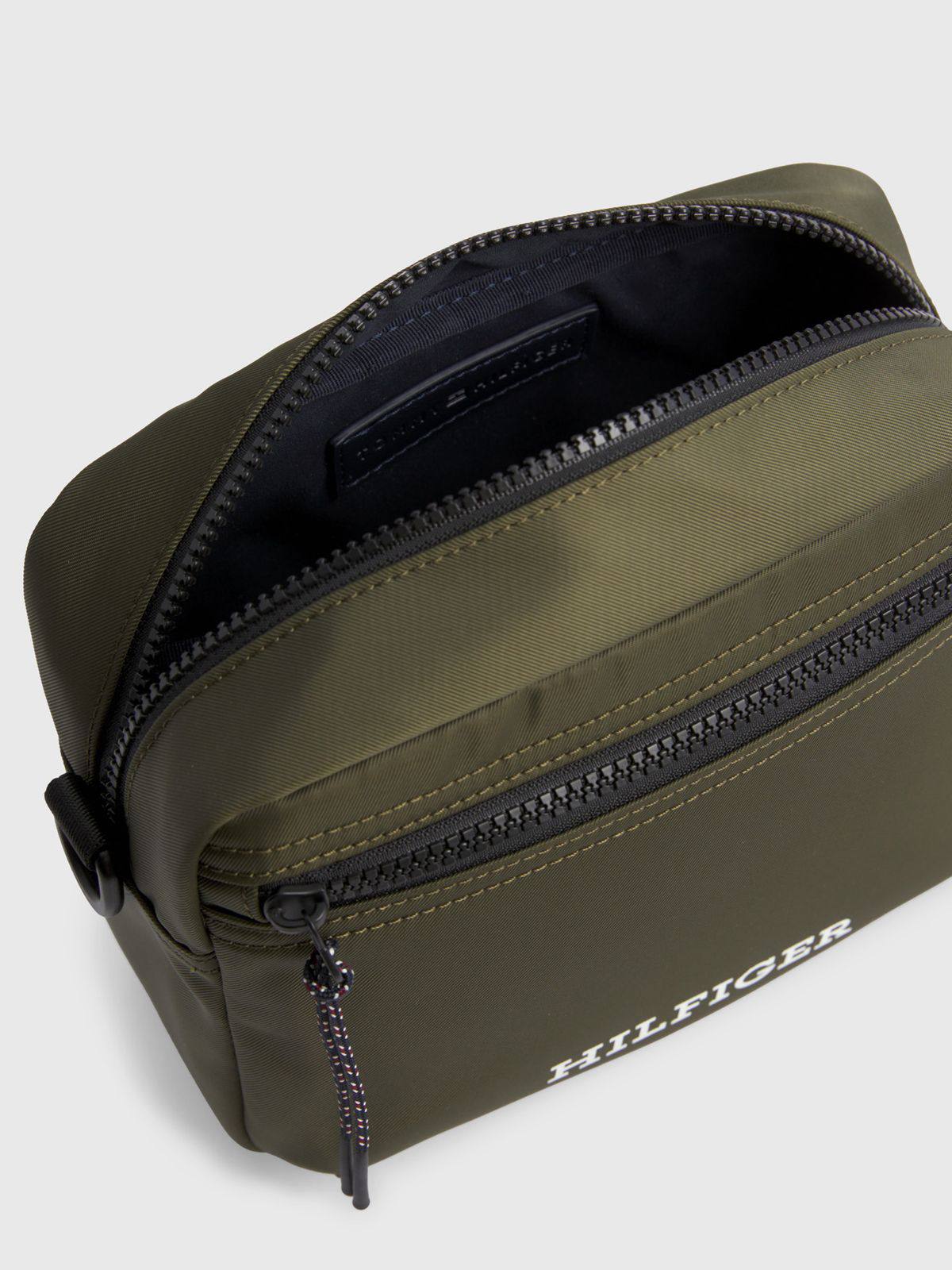 Tommy Hilfiger Green Crossbody Bag 🟢👜🚶