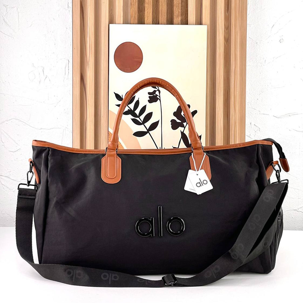 ALO Olive Duffle Bag with Brown Accents 🫒💼👜