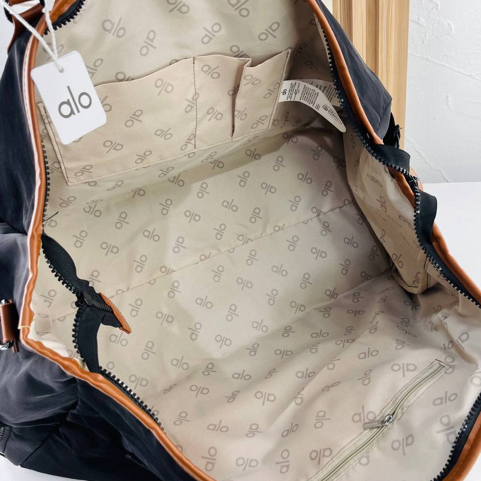 ALO Olive Duffle Bag with Brown Accents 🫒💼👜