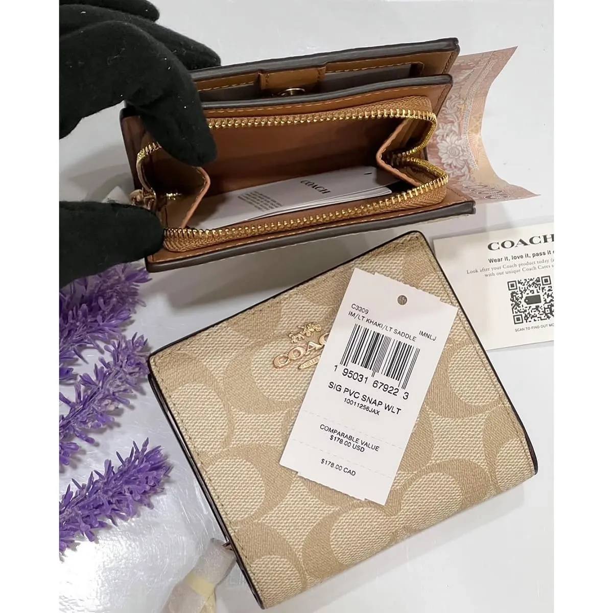 Coach Signature Snap Wallet in Khaki and Saddle ✨👜