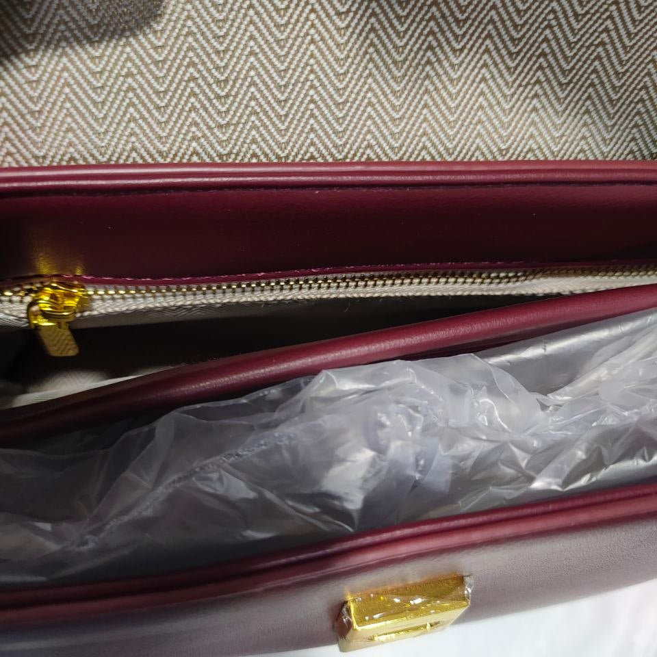Jacquemus Sleek Shoulder Bag with Gold Tone Hardware