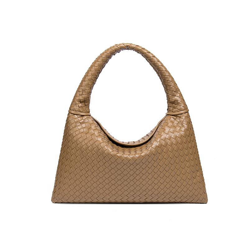 Bottega Style Woven Shoulder Bag in Black 👜✨