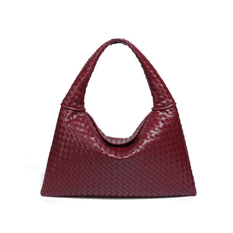 Bottega Style Woven Shoulder Bag in Black 👜✨