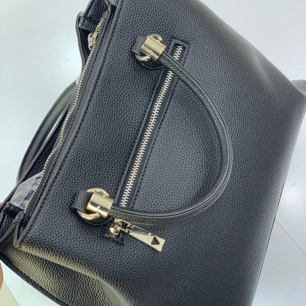 Guess Textured White Handbag with Silver Hardware