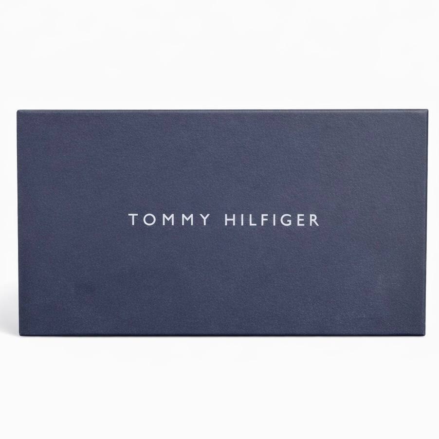 Tommy Hilfiger Textured Side Handle Pouch