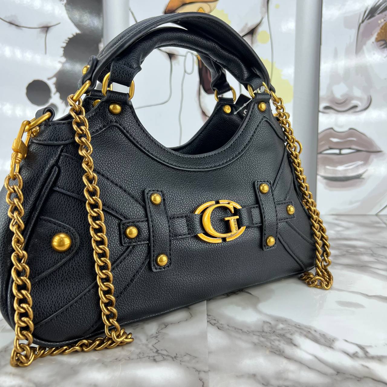 GUESS Black Pebbled Leather Shoulder Bag with Gold Hardware 🖤✨👜