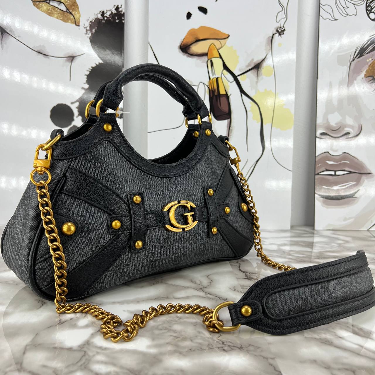 GUESS Black Pebbled Leather Shoulder Bag with Gold Hardware 🖤✨👜