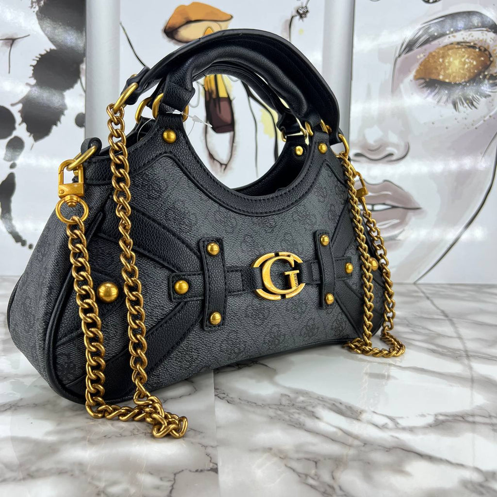GUESS Black Pebbled Leather Shoulder Bag with Gold Hardware 🖤✨👜