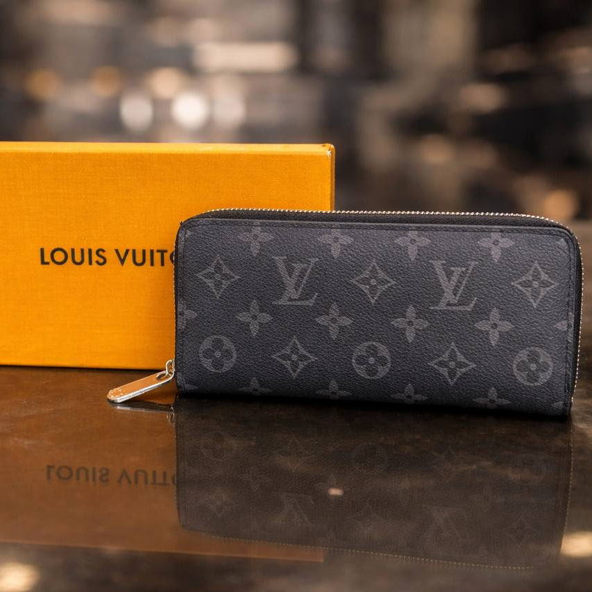 LOUIS VUITTON Bi-Fold Wallet 💼 In Signature Colors 🖤🤎💙