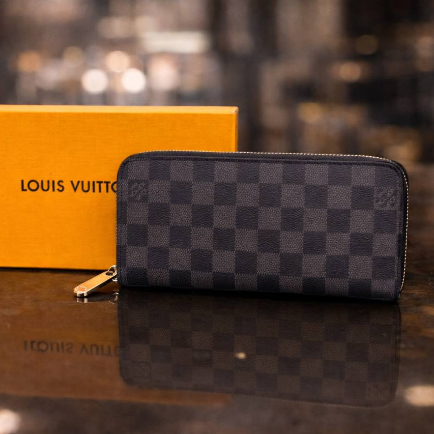 LOUIS VUITTON Bi-Fold Wallet 💼 In Signature Colors 🖤🤎💙