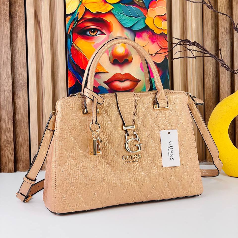 GUESS Chic Tri-Color Satchel 👜🤍🖤