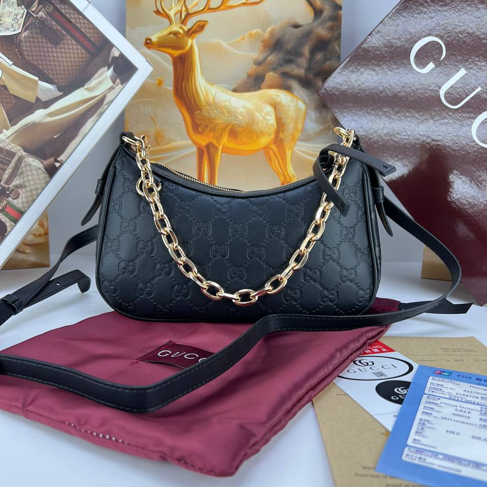 Gucci GG Embossed Burgundy Shoulder Bag with Gold Chain ✨👜
