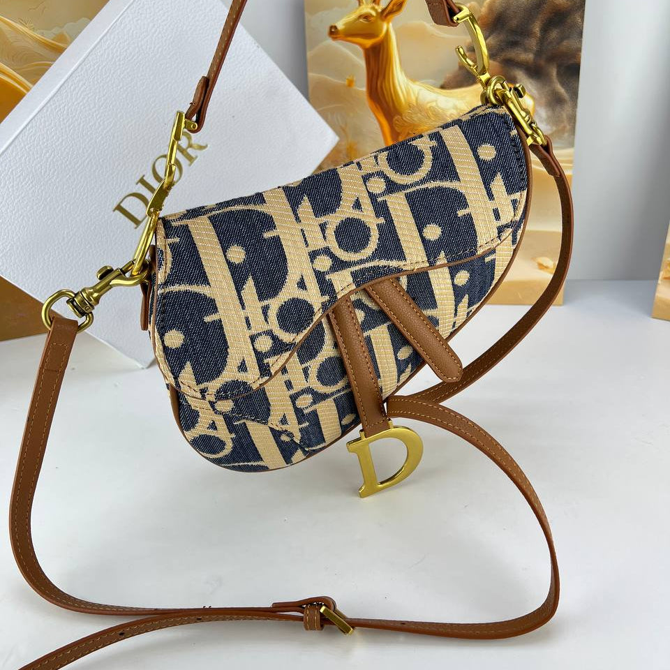 Dior Monogram Saddle Bag in Canvas and Leather 👜✨