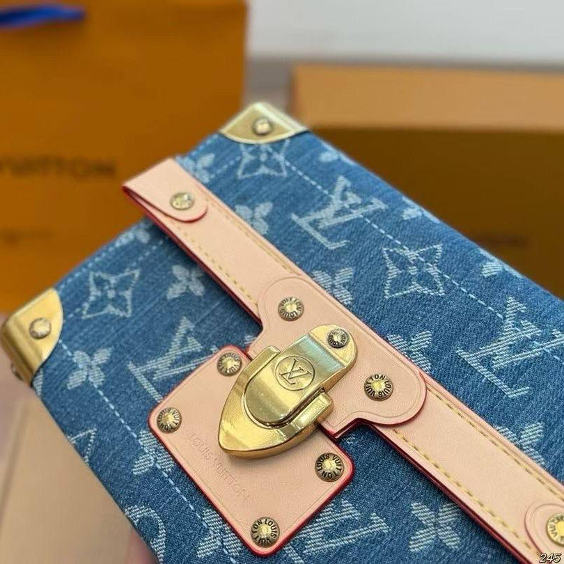 Louis Vuitton Petite Malle Monogram Trunk Bag ✨👜