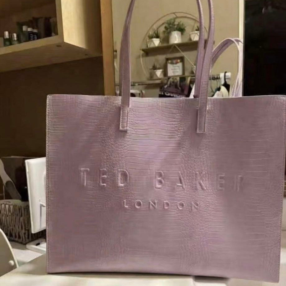 Ted Baker London Burgundy Croc-Effect Patent Tote Bag 👜🍷✨
