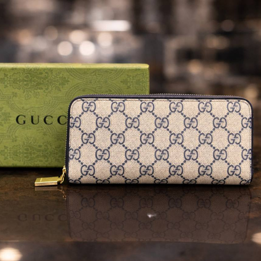 Gucci Tri-Tone Wallet 💙🤎 Beige & Blue 💼