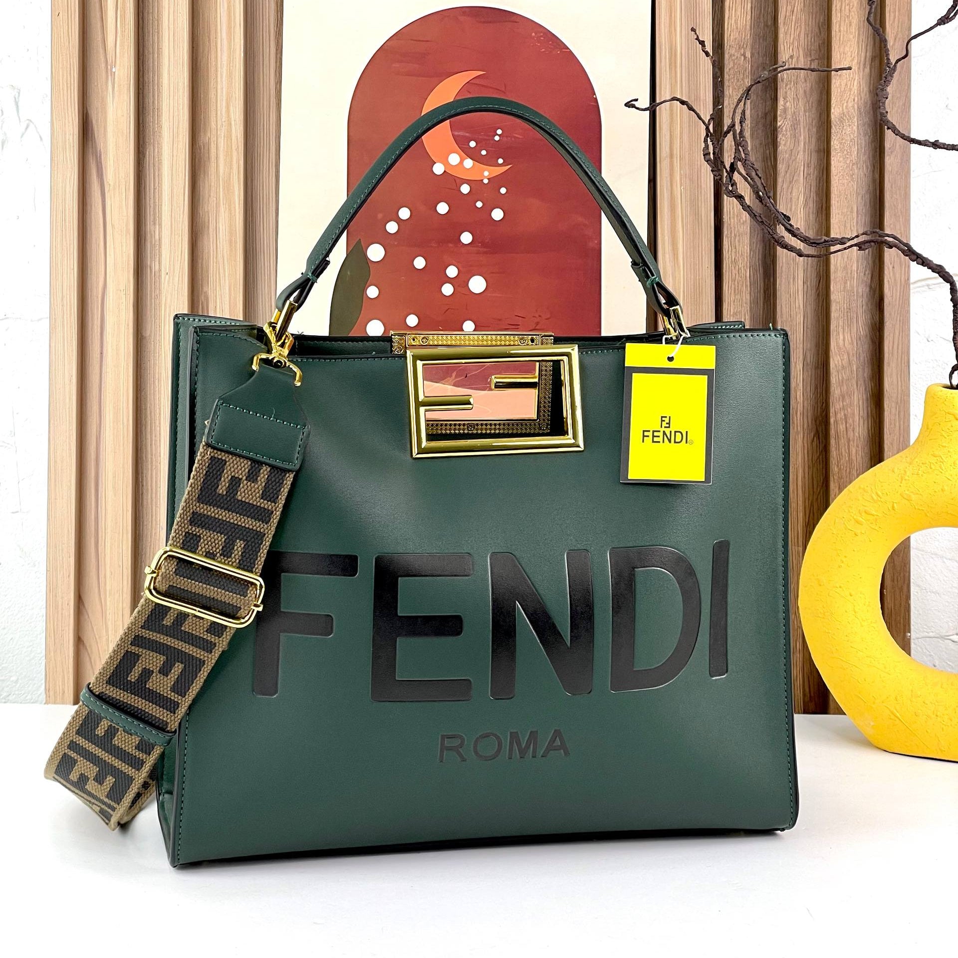 Fendi Roma Tote: Black & Beige Chic 👜🖤