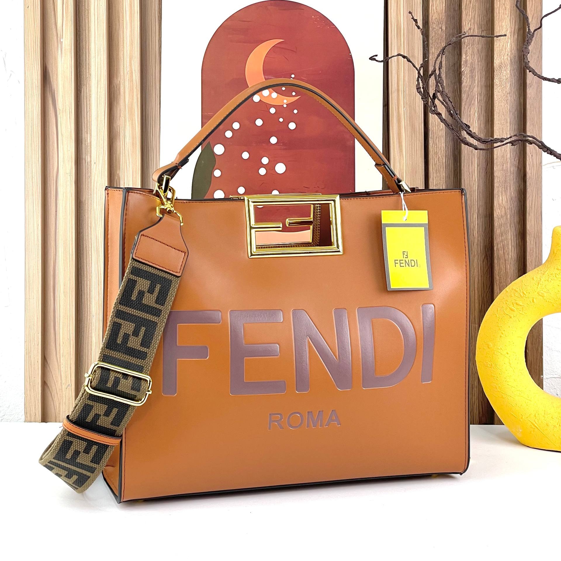 Fendi Roma Tote: Black & Beige Chic 👜🖤