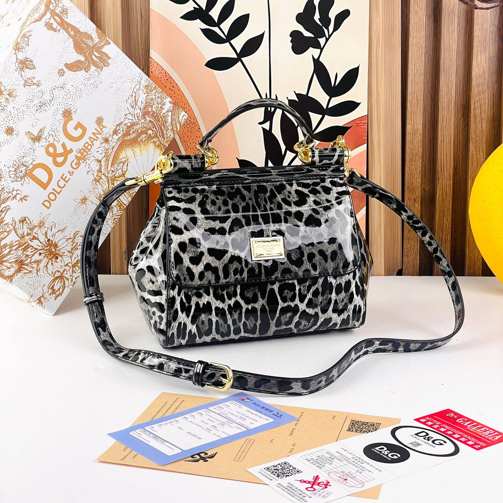 DG Leopard Print Bag 🐆🖤 Gray & Black Handbag