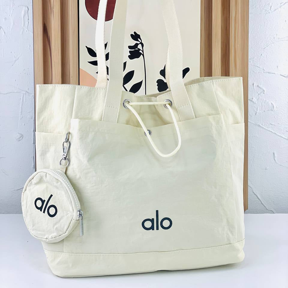Alo Yoga Pink Tote Bag with Pouch 🌸👛🎀