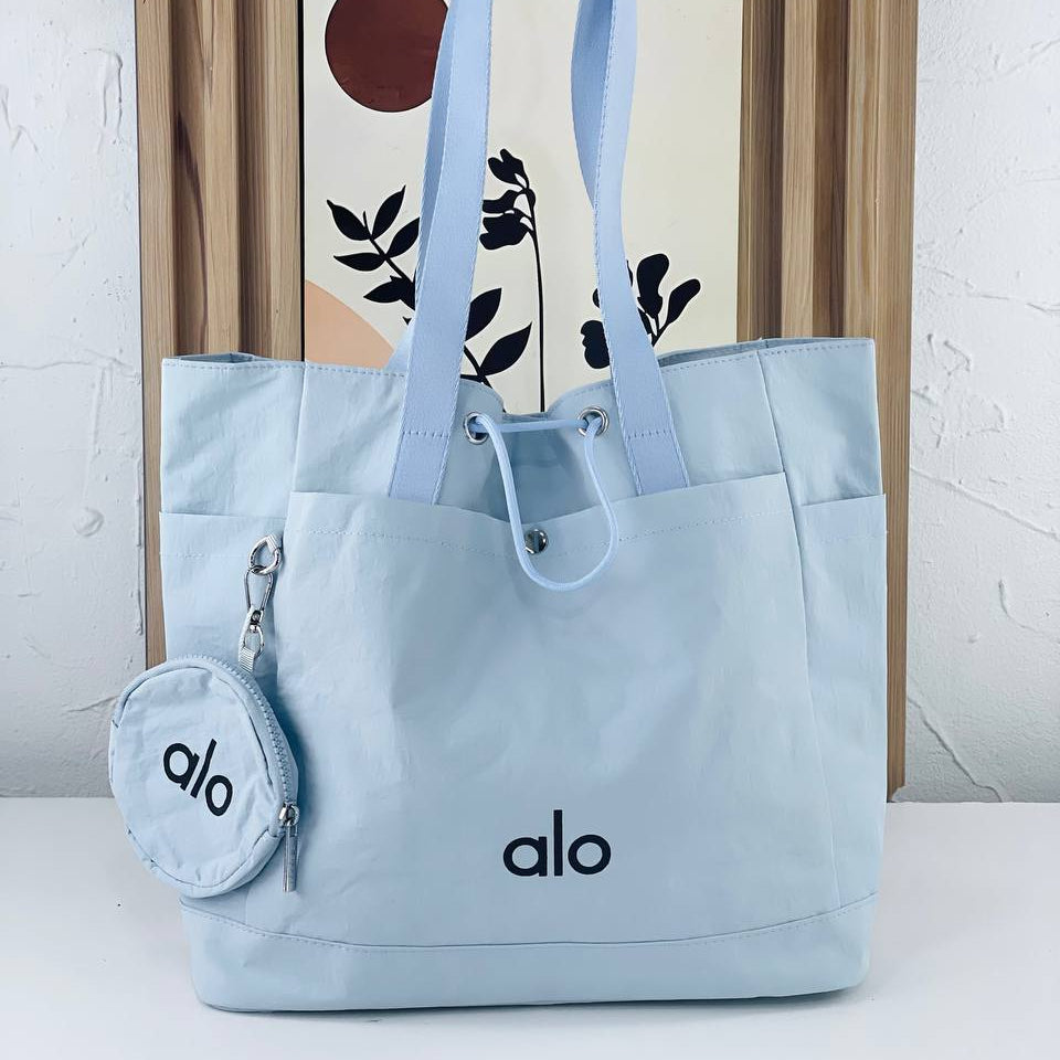 Alo Yoga Pink Tote Bag with Pouch 🌸👛🎀