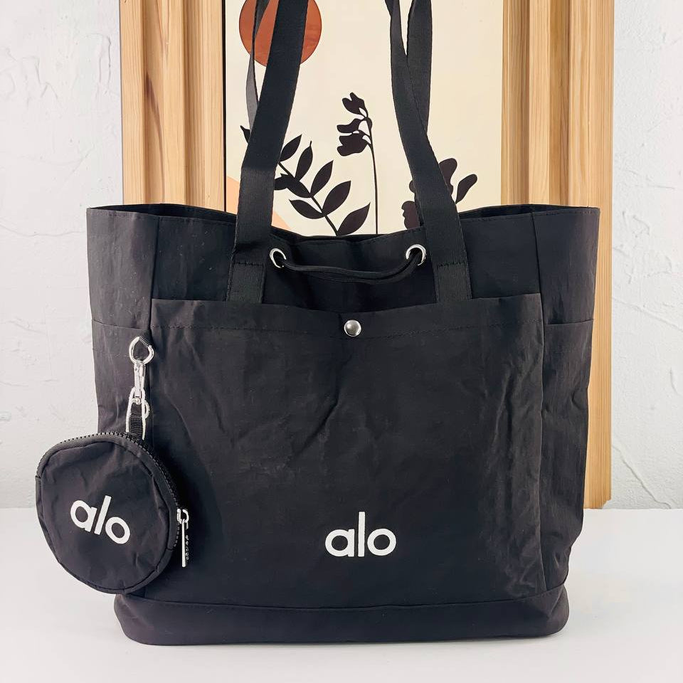 Alo Yoga Pink Tote Bag with Pouch 🌸👛🎀
