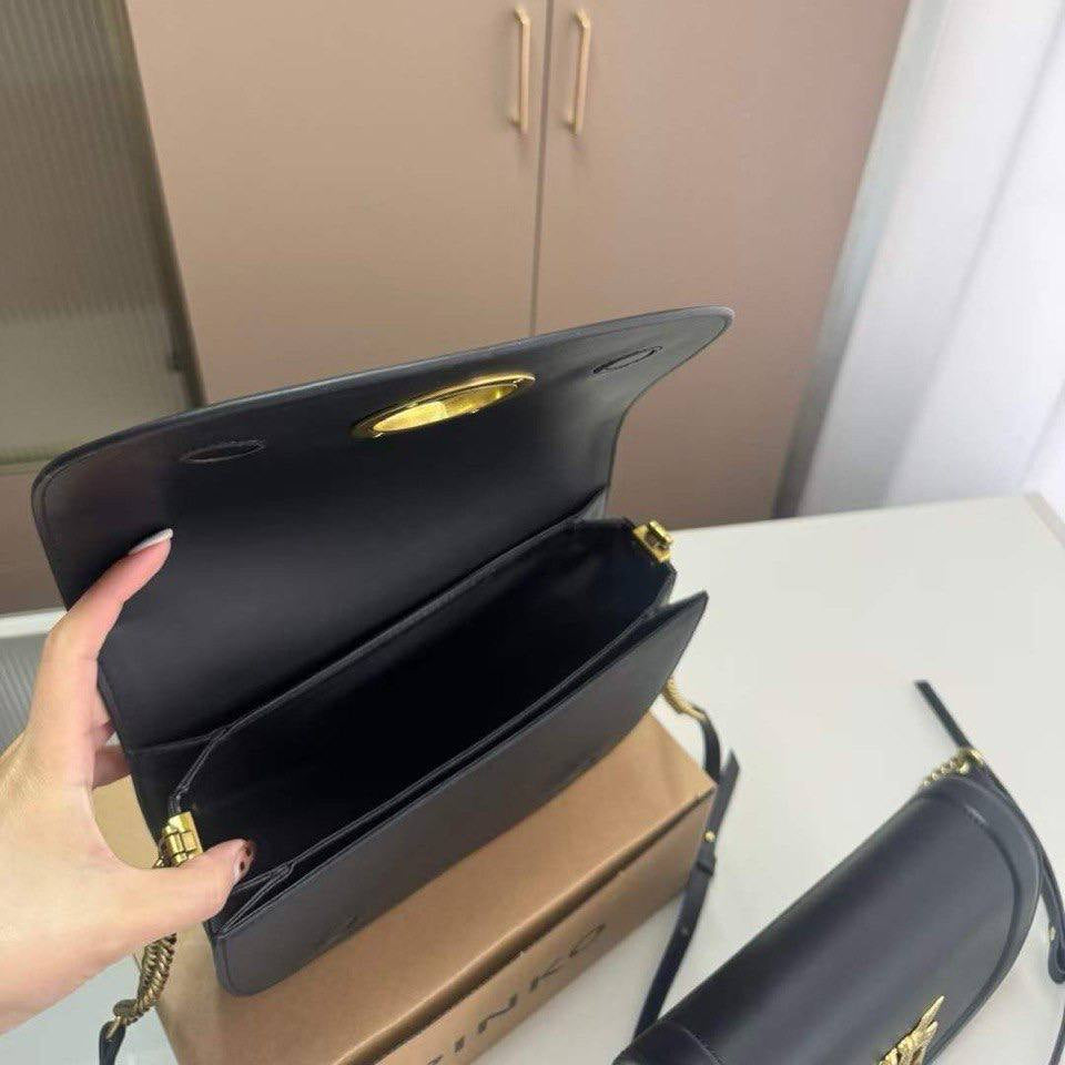 Pinko Shoulder Bag with Signature Gold-Tone Bird Hardware 🕊️✨
