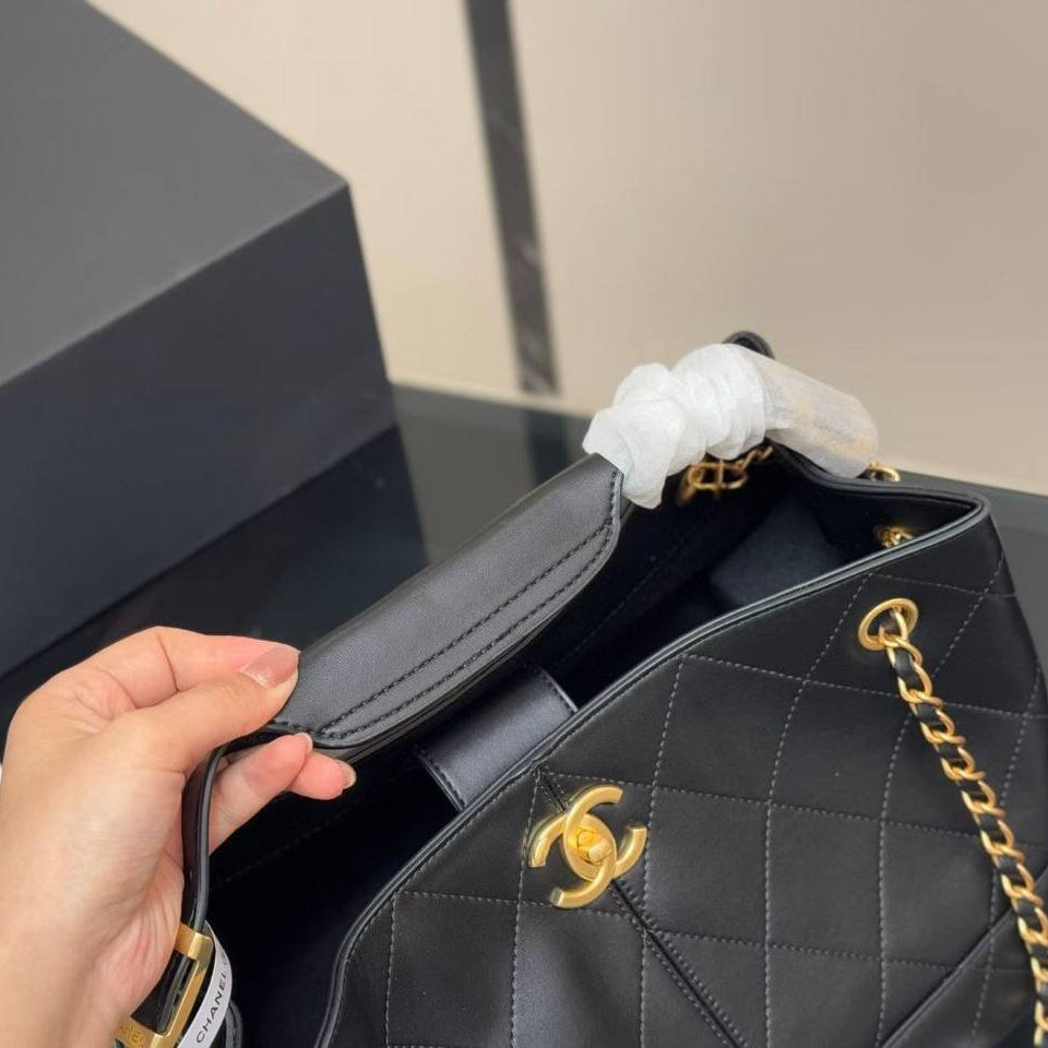 Chanel Quilted Leather Shoulder Bag with Gold Tone Chain