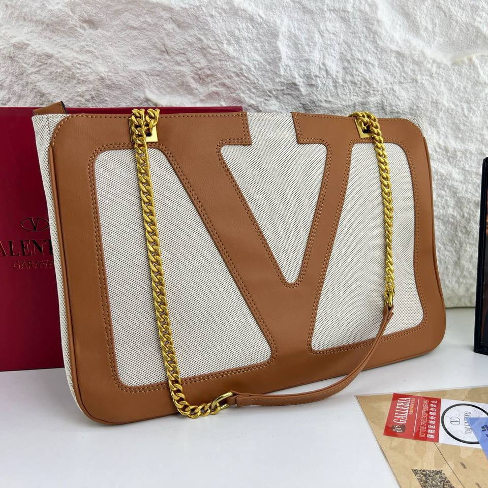 Valentino Garavani VLogo Two Tone Chain Strap Handbag