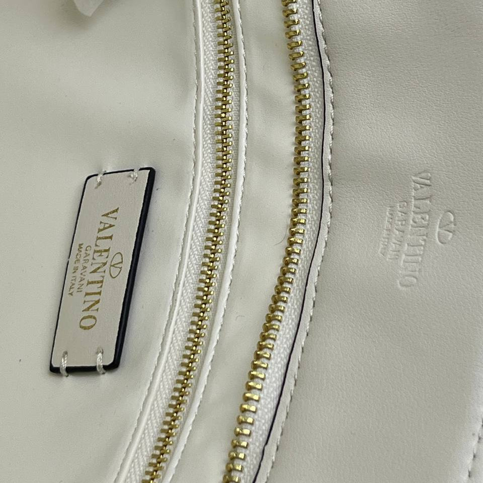 Valentino Garavani VLogo Two Tone Chain Strap Handbag