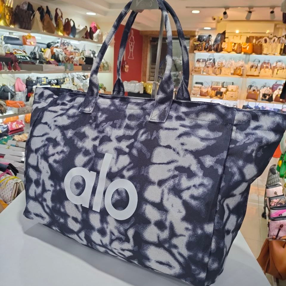 Alo Yoga Signature Canvas Tie Dye Tote Bag